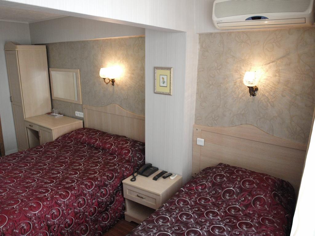 Hotel Nezih Istanbul Exteriör bild